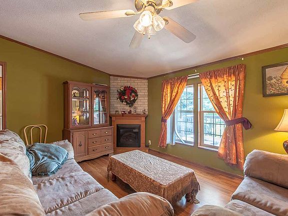 4th image of 8323 N Elsie Ln