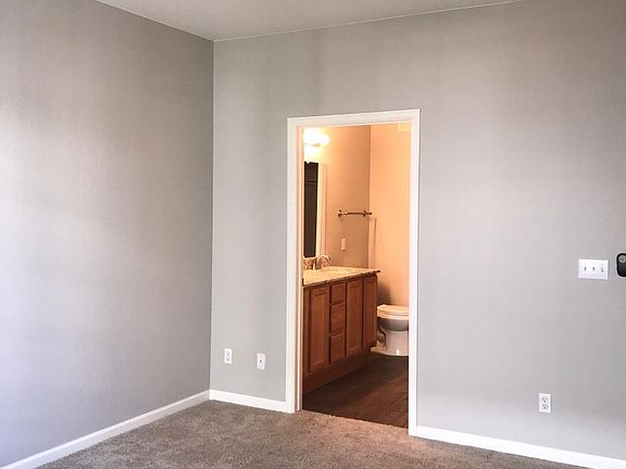 Master bed and bathroom suite