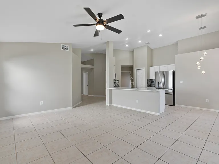 1831 Erin Brooke Dr — Photo 6