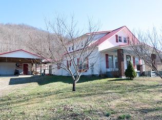 2899 Salt Lick Rd, Vanceburg, KY 41179
