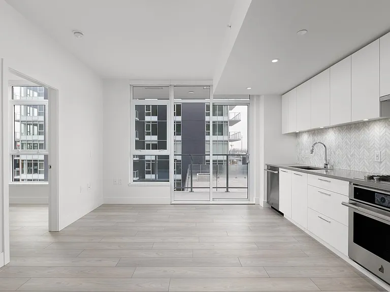 8570 Rivergrass Dr #601 — Photo 3