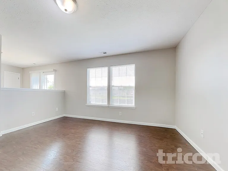 2240 Prairie Fire Ln — Photo 4