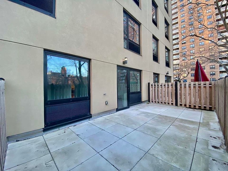 1st image of 325 Lafayette Ave #2M1