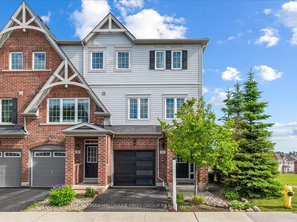 90 Magpie Way, Whitby, ON L1N 0K5