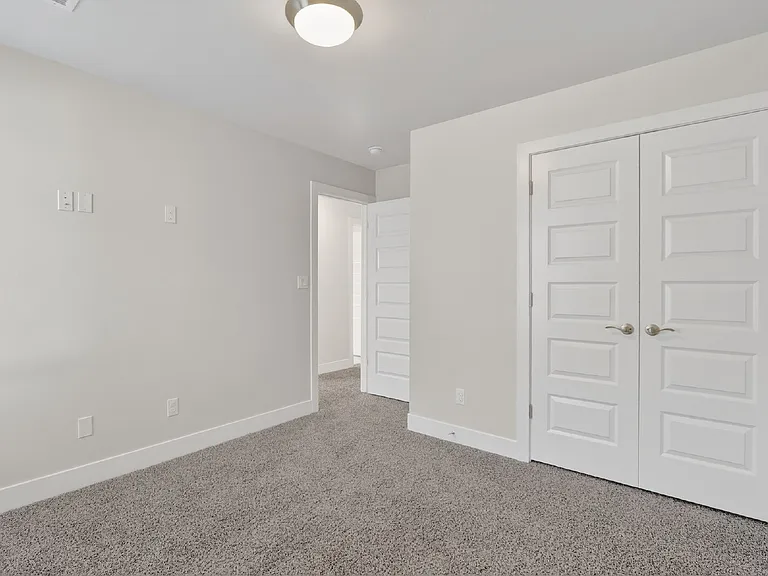 2233 Sandstone Pl — Photo 34