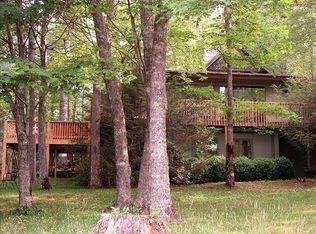 727 Wildwood Dr, Highlands, NC 28741