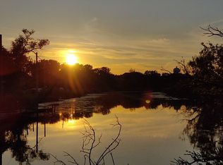 26316 W Rollins Rd, Ingleside, IL 60041