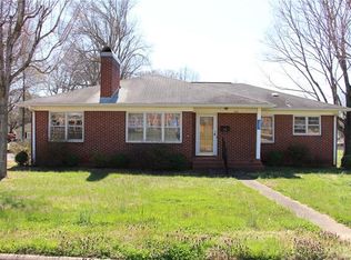 305 7th Street Pl SW, Conover, NC 28613