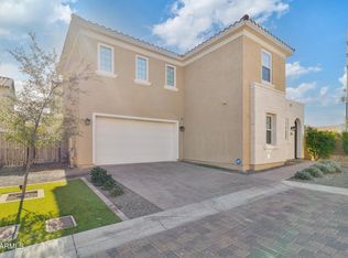 17214 N 9TH Place, Phoenix, AZ 85022