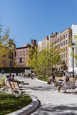 Rented by Sky Management | media 70