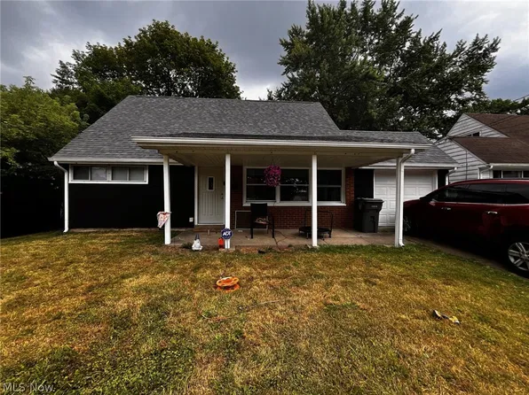 3533 Wyandot Ln, Youngstown, OH 44502