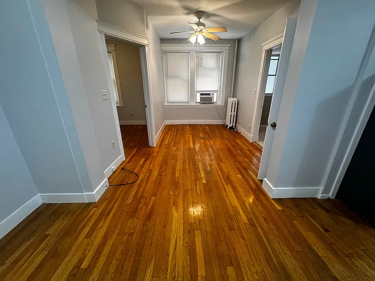 31 Orkney Rd #5 — Photo 16