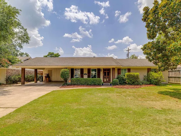 2113 Edgewood Dr, Monroe, LA 71201