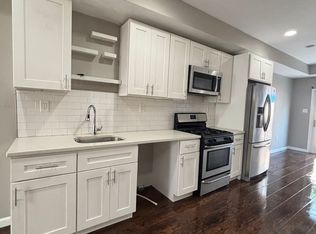 2113 E Cambria St, Philadelphia, PA 19134