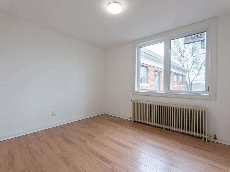 330 Chisholm Ave #12 — Photo 12