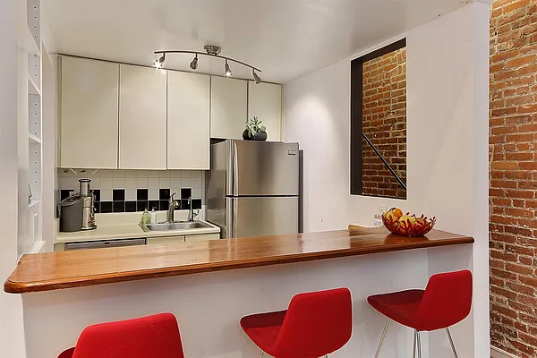 Sold by Corcoran | media 2