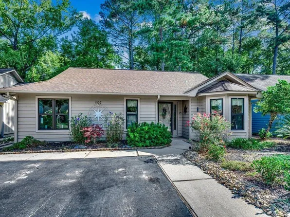 109 Hickory Dr., Conway, SC 29526