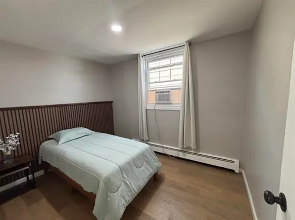 6119 Jefferson Street image 11 of 14