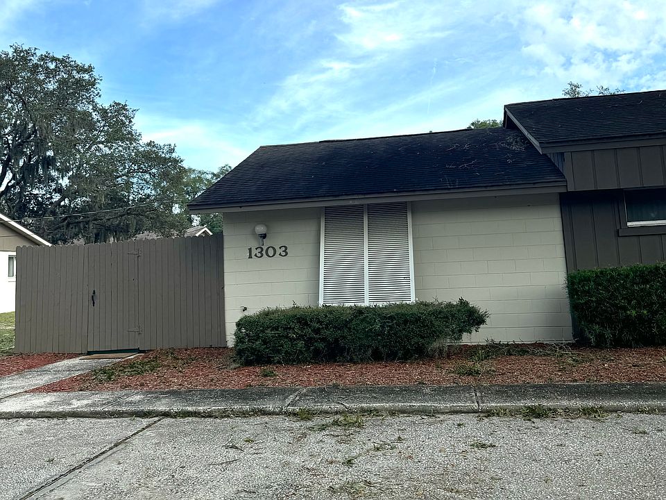1st image of 1303 Plymouth Ave
