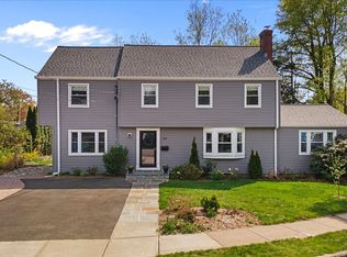 204 Carmalt Rd, Hamden, CT 06517