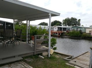 3837 Honolulu Dr, Ruskin, FL 33570