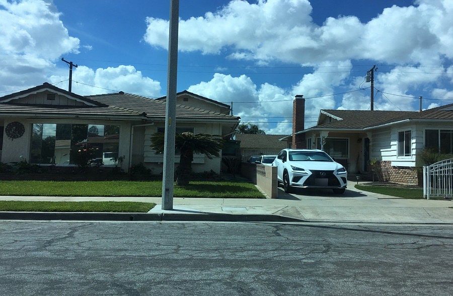 2nd image of 509 Allis Dr
