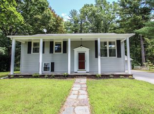 16 Hathorn Blvd, Saratoga Springs, NY 12866