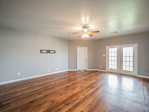 4th image of 1213 Switchgrass Ln