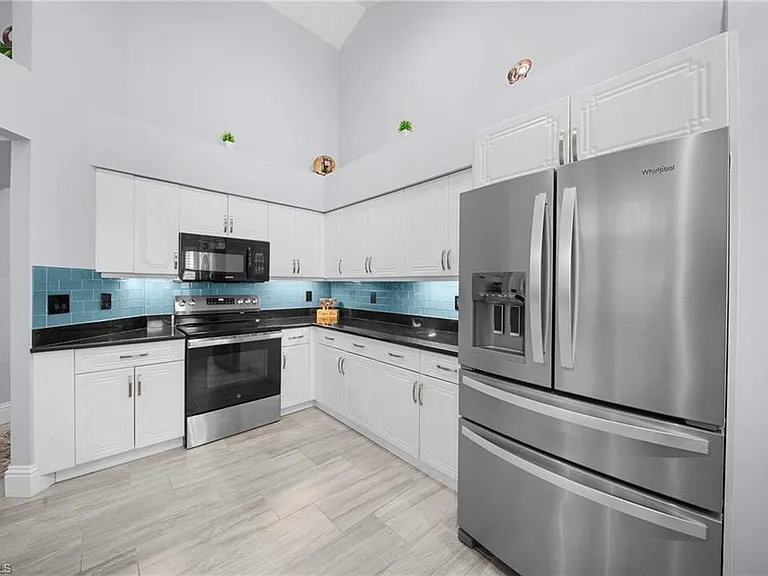 159 Lady Palm Dr — Photo 14
