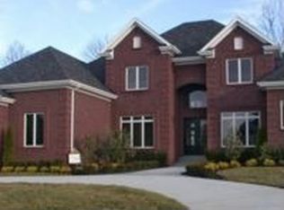 2104 Highland Springs Pl, Louisville, KY 40245