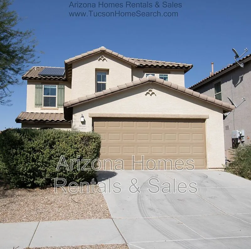 4 bed, 3.0 bath, 2212 sqft, $2,500 — Photo 1