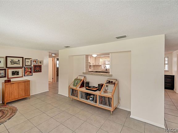 3rd image of 9705 W Pimpernel Ln