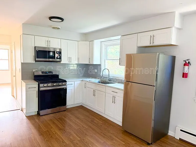 2701 N Sayre Ave #1 — Photo 5