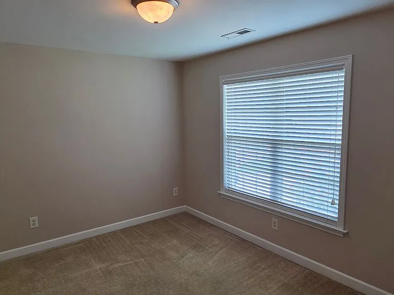 4049 Clinard Ave — Photo 27