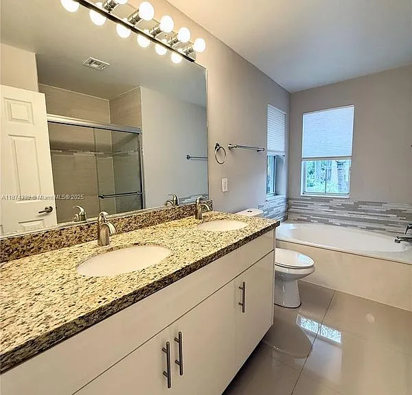1140 Oysterwood St #HOME — Photo 9