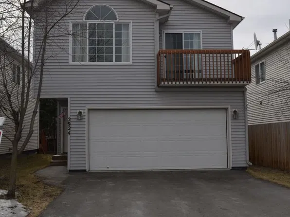 2924 Red Currant Cir, Anchorage, AK