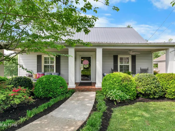 235 Eagle Bluff Rd, Jacksboro, TN 37757