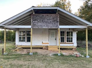 3297 Old Summerville Rd, Armuchee, GA 30105