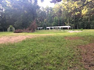 130 Little Springs Rd N, Smithdale, MS 39664