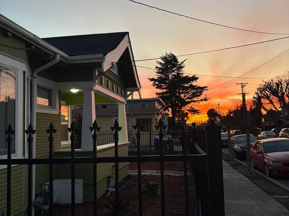 (undisclosed Address), Oakland, CA 94621