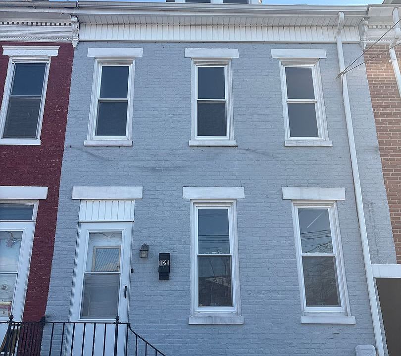 1st image of 121 S Albemarle St