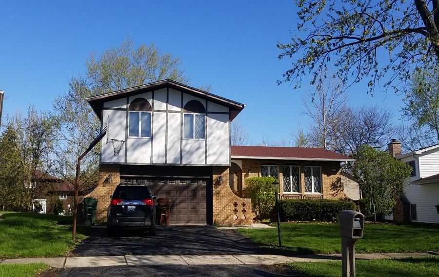 1st image of 5228 Roberta Ln