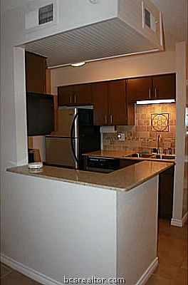 4th image of 904 University Dr #58
