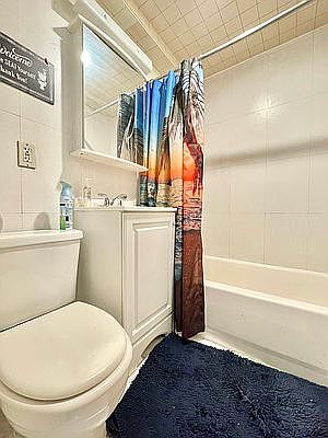 4th image of 143 E 35th St APT 1F