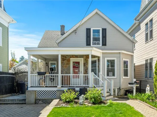 26 Whipple Ave, Cranston, RI 02920