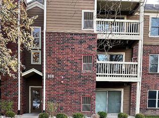 108 Glengarry Dr APT 103, Bloomingdale, IL 60108