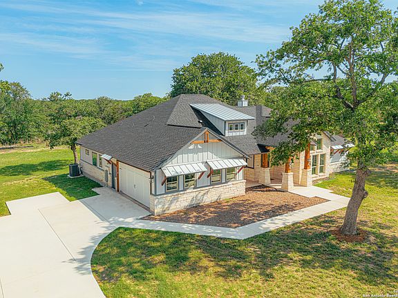 4th image of 137 Hondo Drive