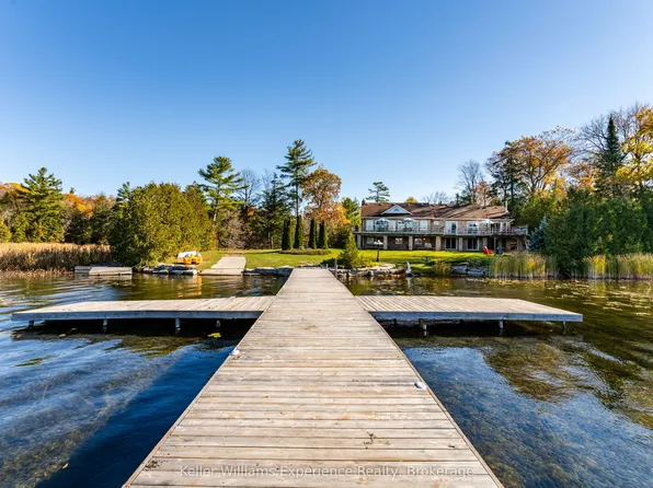804 Kings Farm Rd, Georgian Bay, ON L0K 1S0