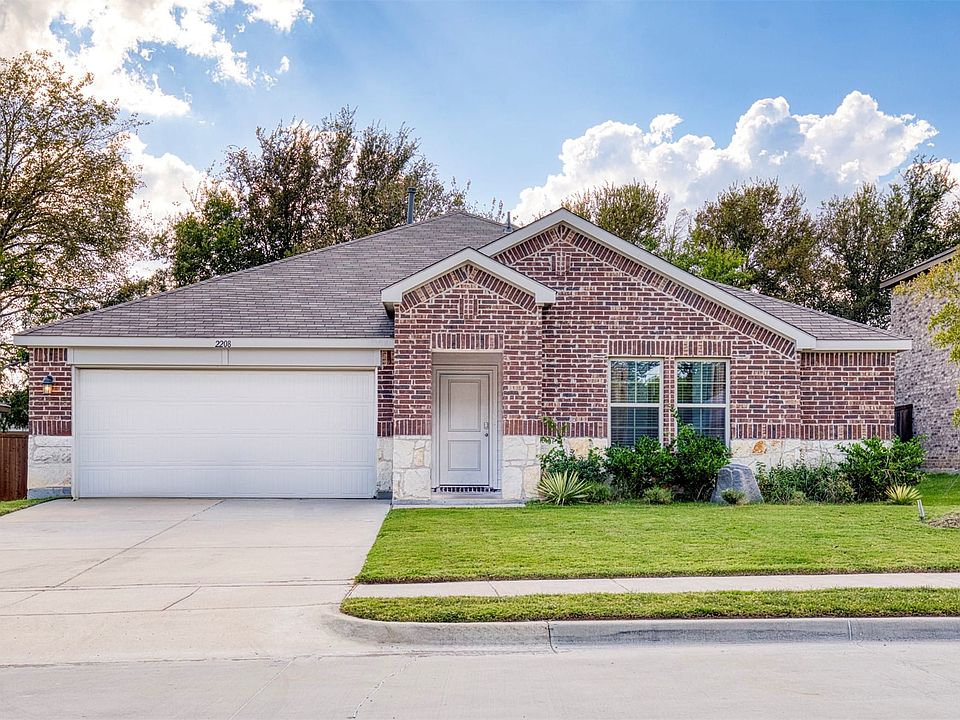 1st image of 2208 San Jacinto Way