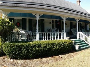 65 N 1st St, Glenwood, GA 30428